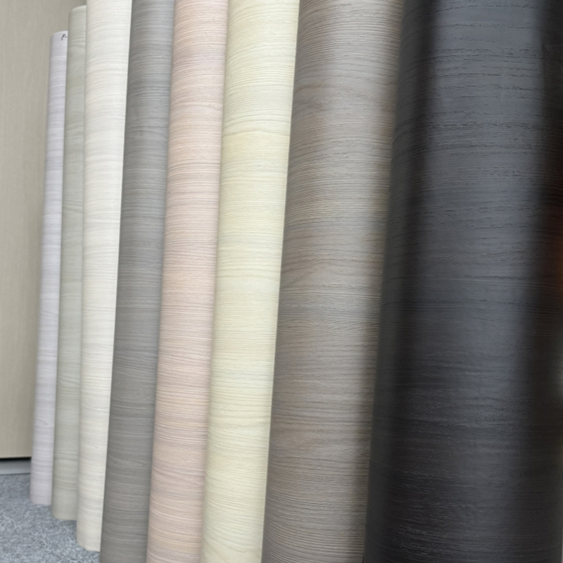 Kratzfeste PVC-Dekorfolie mit Holzmaserung